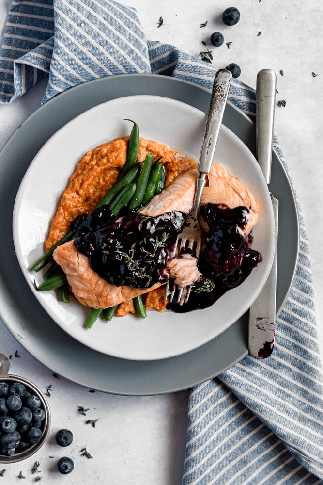Healthy Baked Salmon with Blueberry Sauce